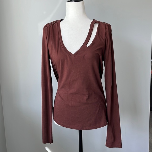 NWT philanthropy long sleeve Tee - Picture 1 of 8